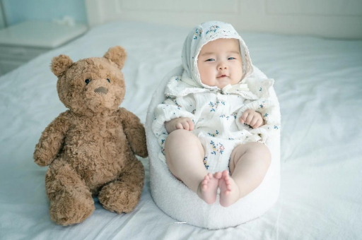 海宁宝宝吃不饱母乳的症状